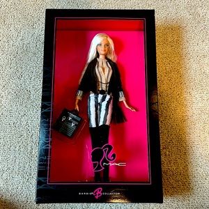 Limited edition, Barbie collector, M•A•C, Barbie doll